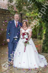 Bride and Groom Confetti shot