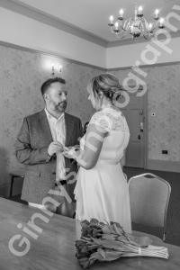 GinnysPhotography-WeddingDaveSarah28